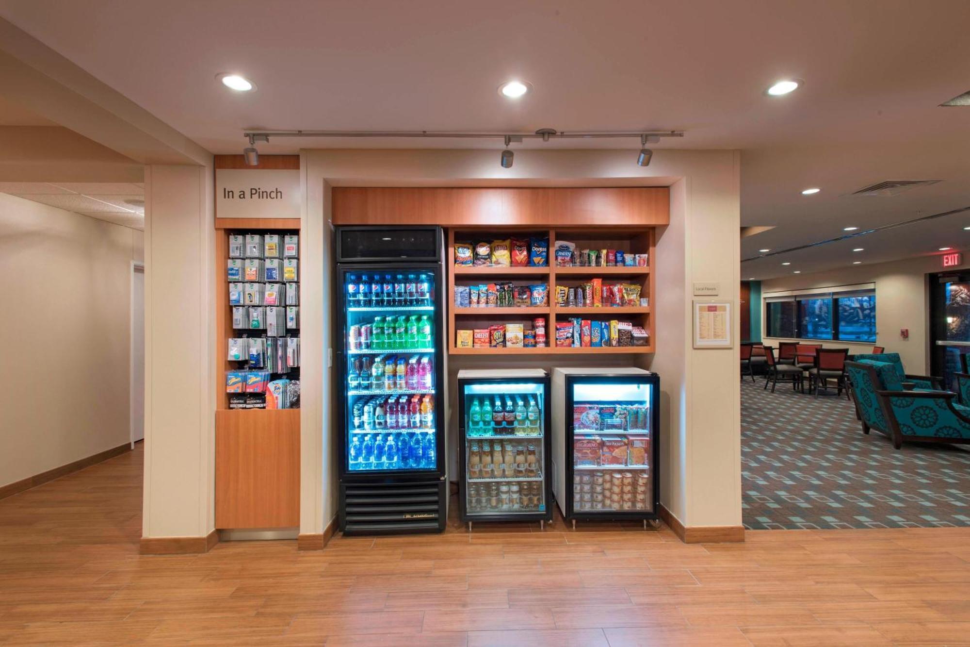 西德梅茵/约旦溪万豪广场套房酒店 西得梅因 外观 照片